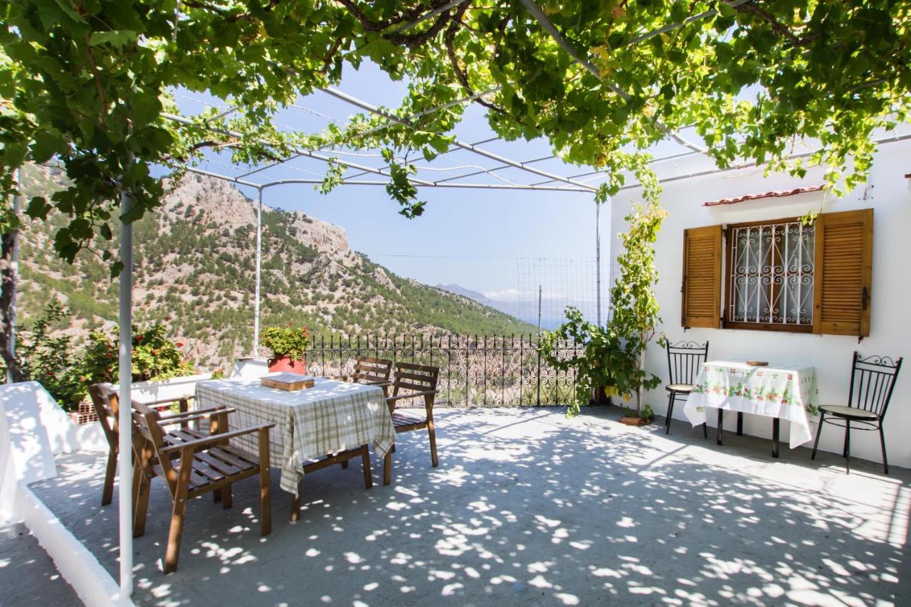 Myrtia Vacation Home Kyra Panagia ภายนอก รูปภาพ